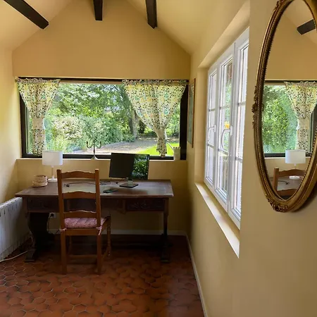 Chez Lulu - Authentic Haven In The Heart Of Normandy Berthouville